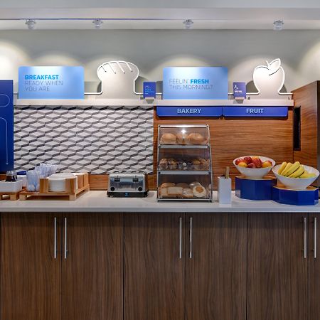 Holiday Inn Express & Suites Memorial - Citycentre By Ihg Houston Ngoại thất bức ảnh