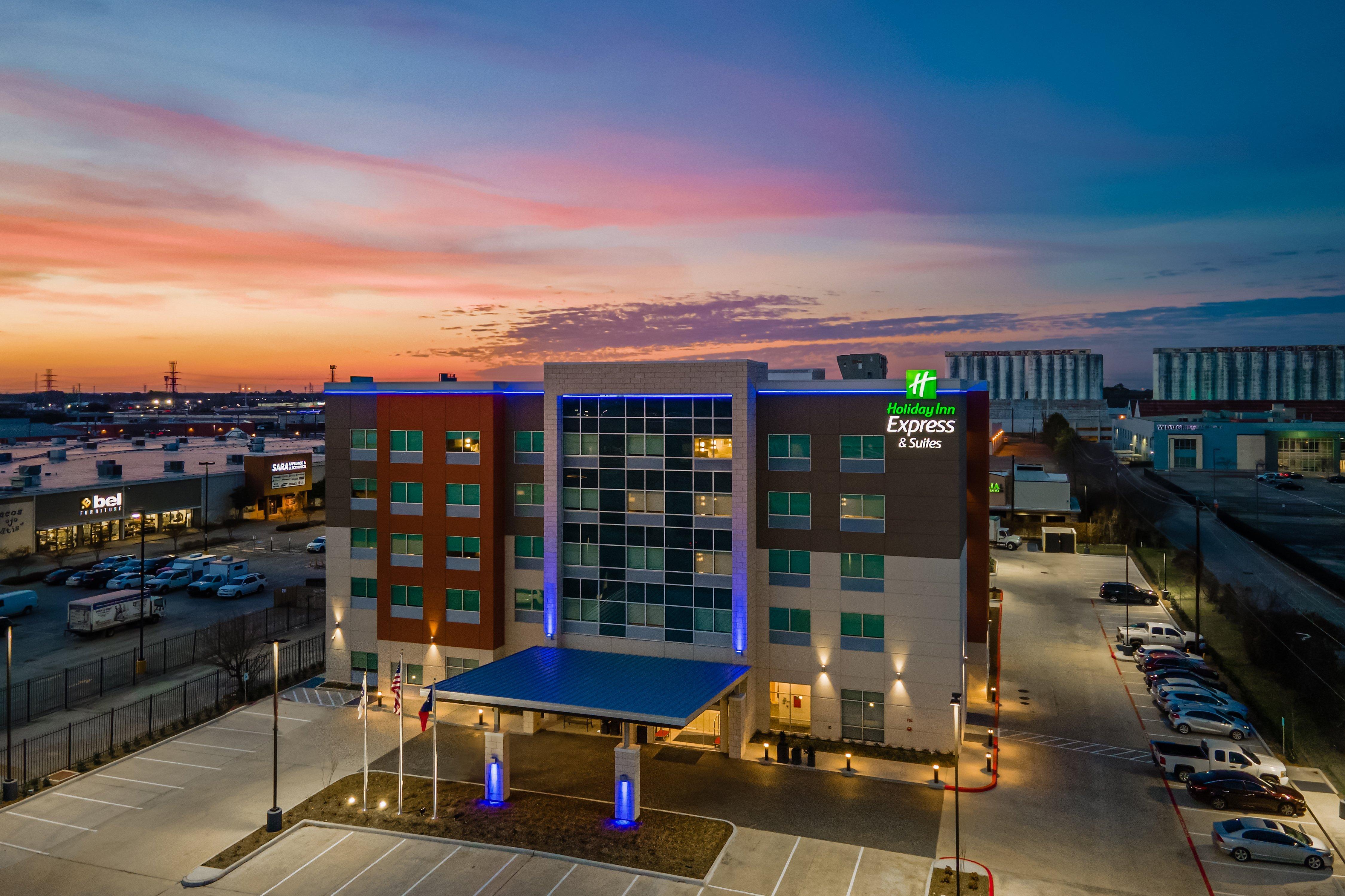 Holiday Inn Express & Suites Memorial - Citycentre By Ihg Houston Ngoại thất bức ảnh